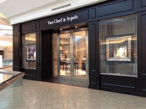 van cleef short hills mall.